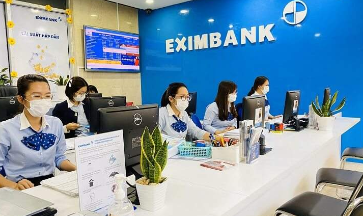 eximbank-thu-7-co-lam-viec-khong-2